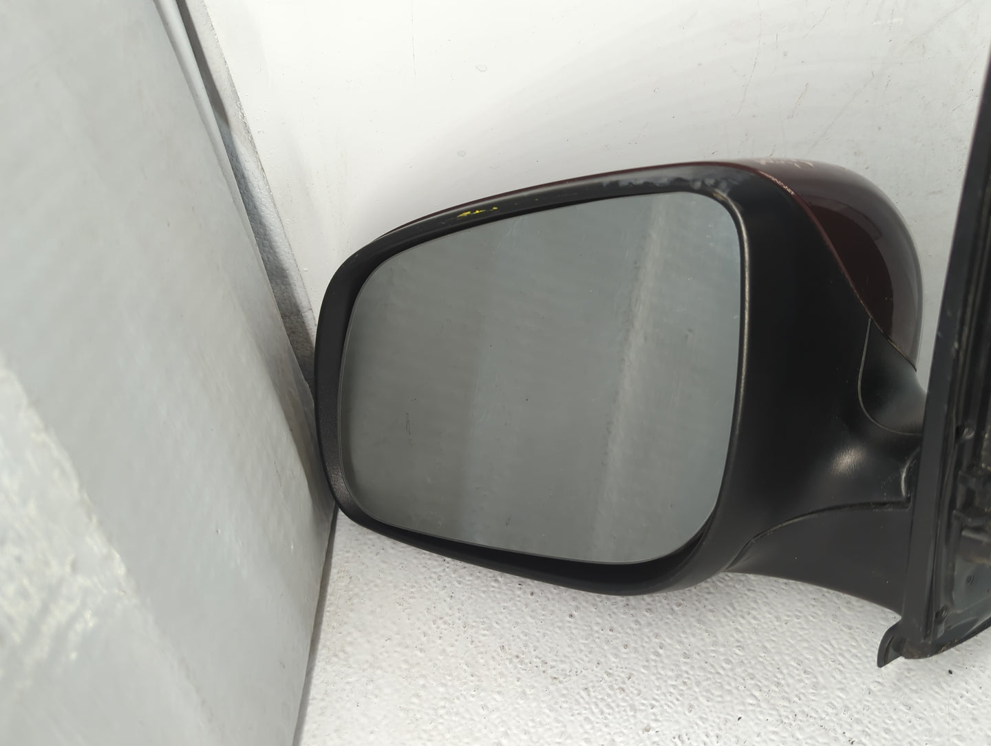 2015-2018 Kia Sedona Passenger Side View Mirror - Right Door Mirror OEM Used - Oemusedautoparts1.com