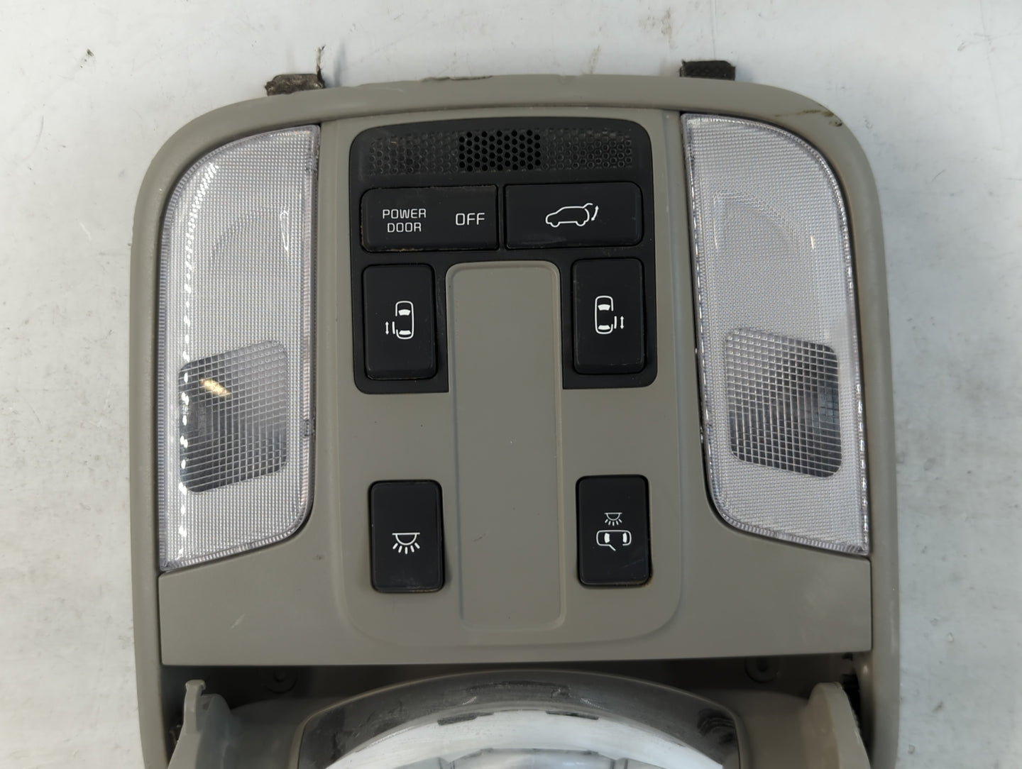 2015-2018 Kia Sedona Overhead Roof Console Interior Dome Light - Oemusedautoparts1.com