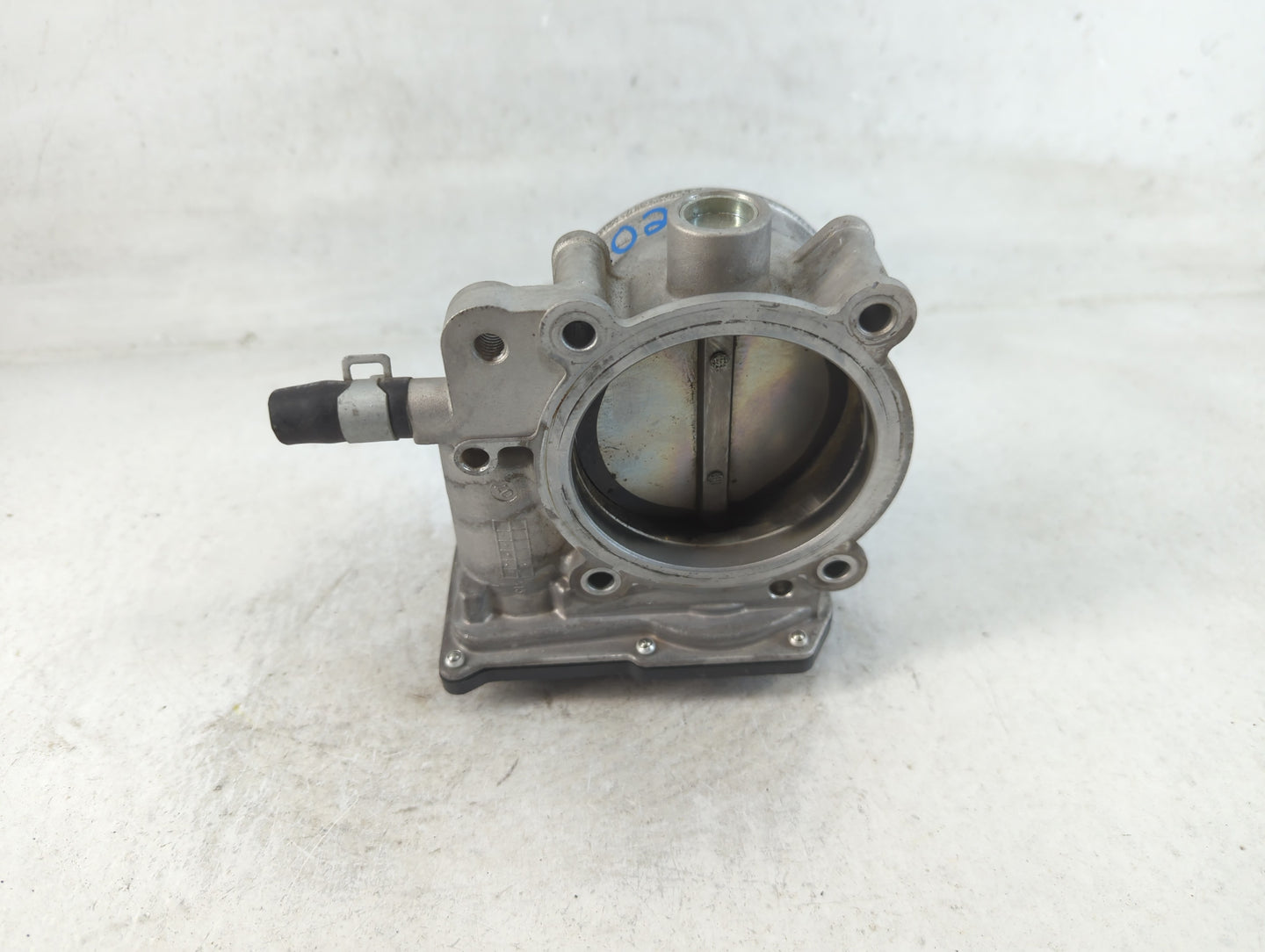 2015-2018 Kia Sedona Throttle Body P/N:35100-3CAA0 Fits Fits 2012 2013 2014 2015 2016 2017 2018 OEM Used Auto Parts - Oemuse