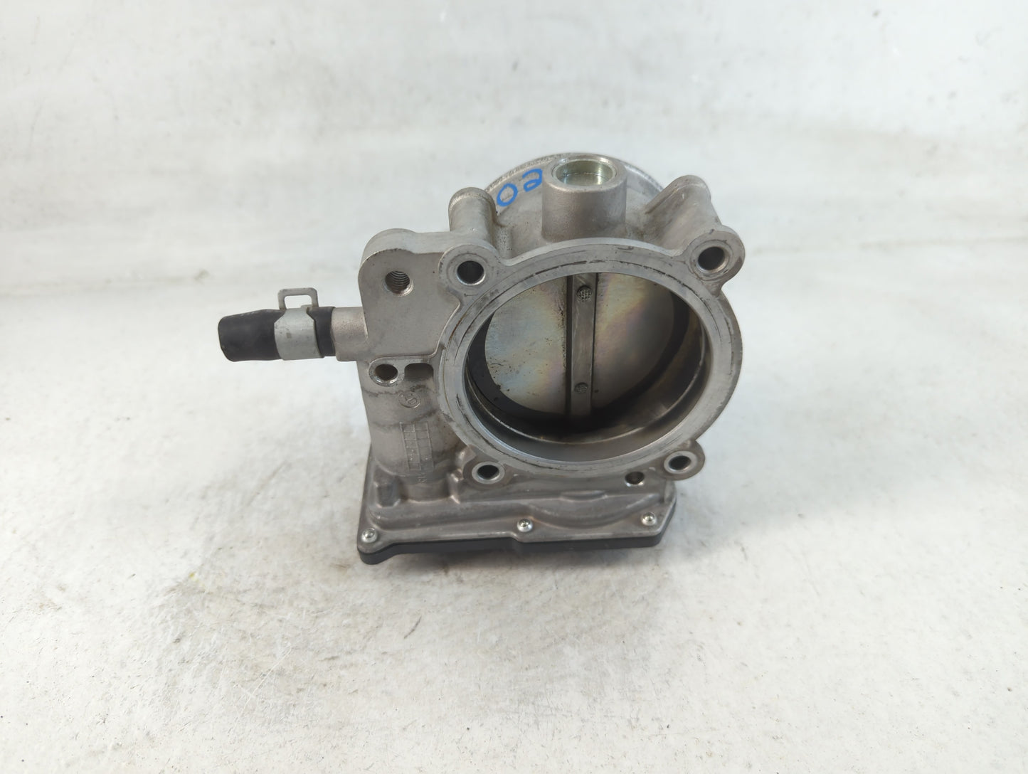 2015-2018 Kia Sedona Throttle Body P/N:35100-3CAA0 Fits Fits 2012 2013 2014 2015 2016 2017 2018 OEM Used Auto Parts - Oemuse