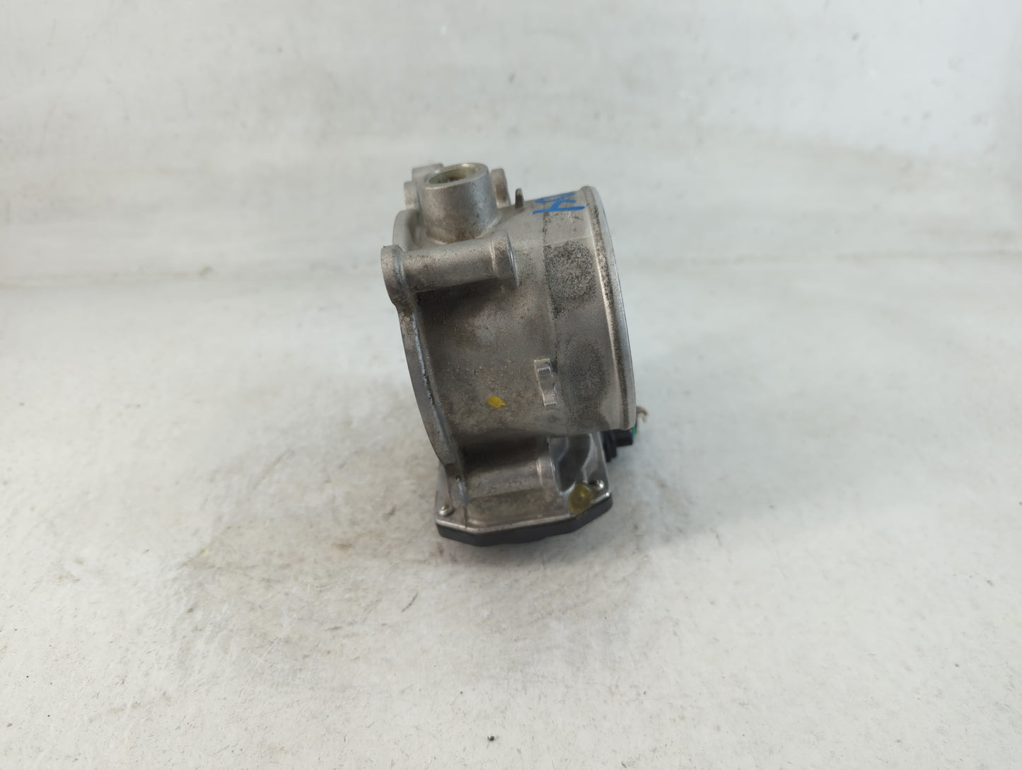 2015-2018 Kia Sedona Throttle Body P/N:35100-3CAA0 Fits Fits 2012 2013 2014 2015 2016 2017 2018 OEM Used Auto Parts - Oemuse