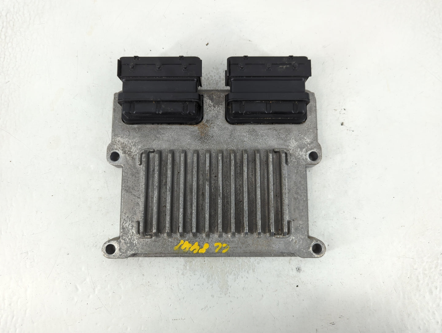 2016-2018 Kia Sedona PCM Engine Control Computer ECU ECM PCU OEM P/N:39100-3CYN2 Fits Fits 2016 2017 2018 OEM Used Auto Part