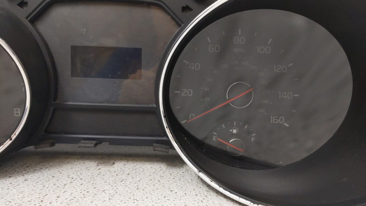 2015-2016 Kia Sedona Instrument Cluster Speedometer Gauges P/N:94003-A9020 94003-A9021 Fits Fits 2015 2016 OEM Used Auto Par