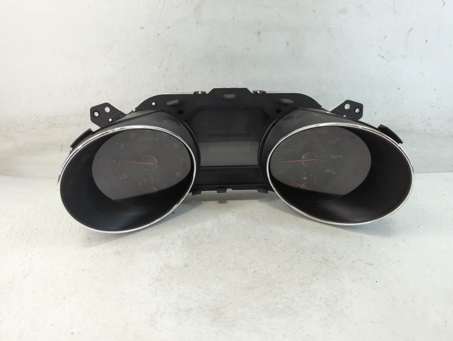 2015-2016 Kia Sedona Instrument Cluster Speedometer Gauges P/N:20150917 94003-A9021 Fits Fits 2015 2016 OEM Used Auto Parts 