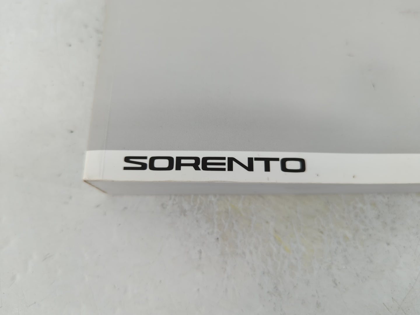 2016 Kia Sorento Owners Manual Book Guide P/N:GXG5-EU58G OEM Used Auto Parts - Oemusedautoparts1.com