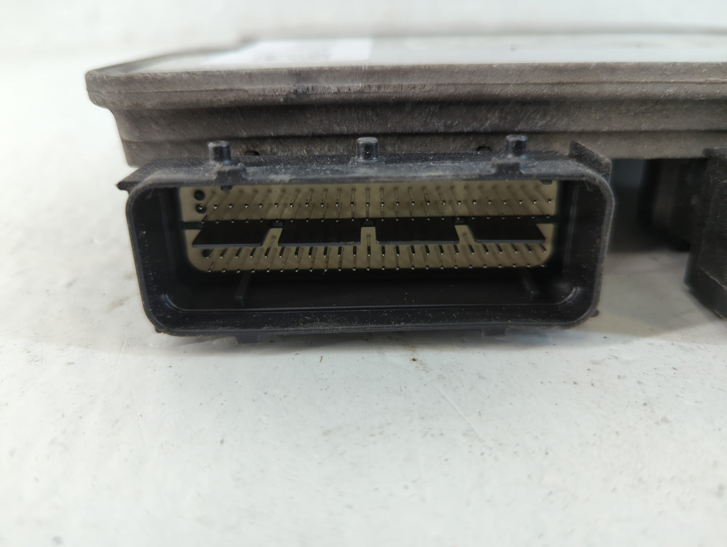 2016-2018 Kia Sorento PCM Engine Control Computer ECU ECM PCU OEM P/N:39111-3CWN0 Fits Fits 2016 2017 2018 OEM Used Auto Par