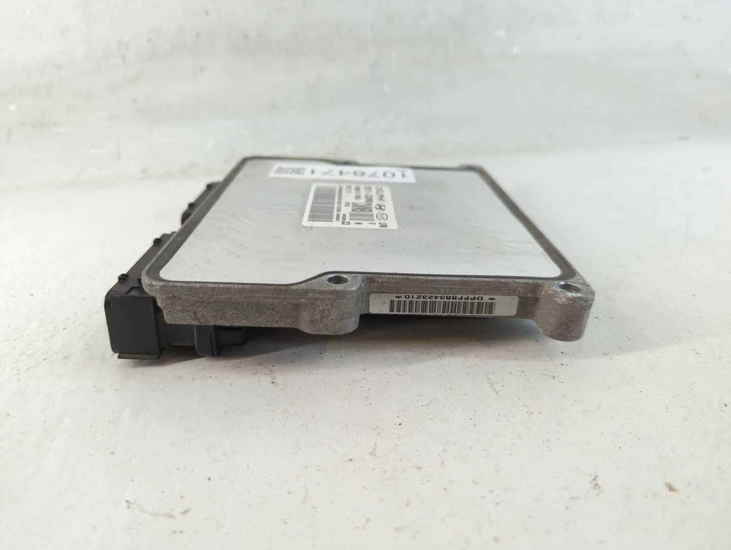 2016-2018 Kia Sorento PCM Engine Control Computer ECU ECM PCU OEM P/N:39111-3CWN0 Fits Fits 2016 2017 2018 OEM Used Auto Par