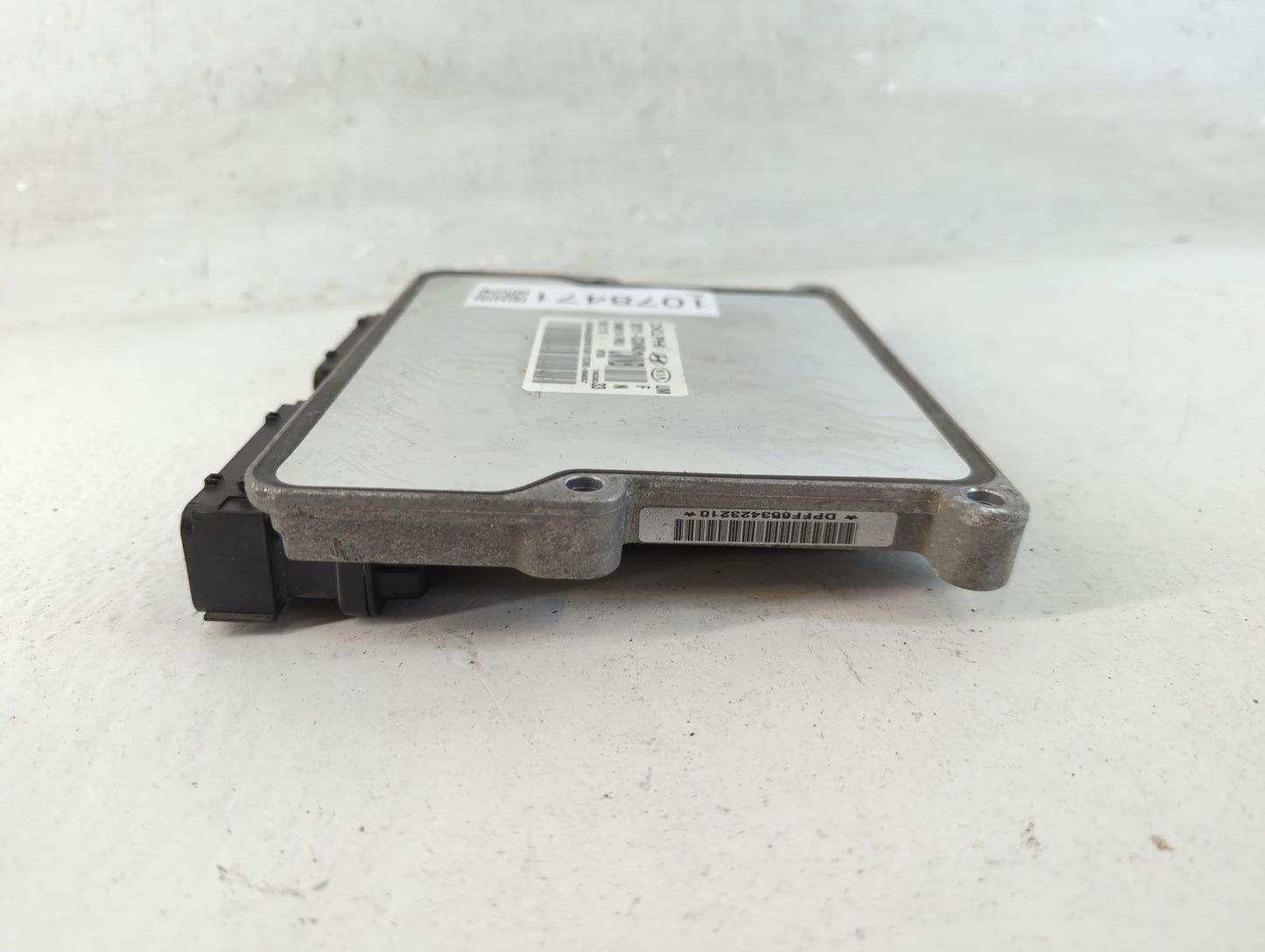 2016-2018 Kia Sorento PCM Engine Control Computer ECU ECM PCU OEM P/N:39111-3CWN0 Fits Fits 2016 2017 2018 OEM Used Auto Par