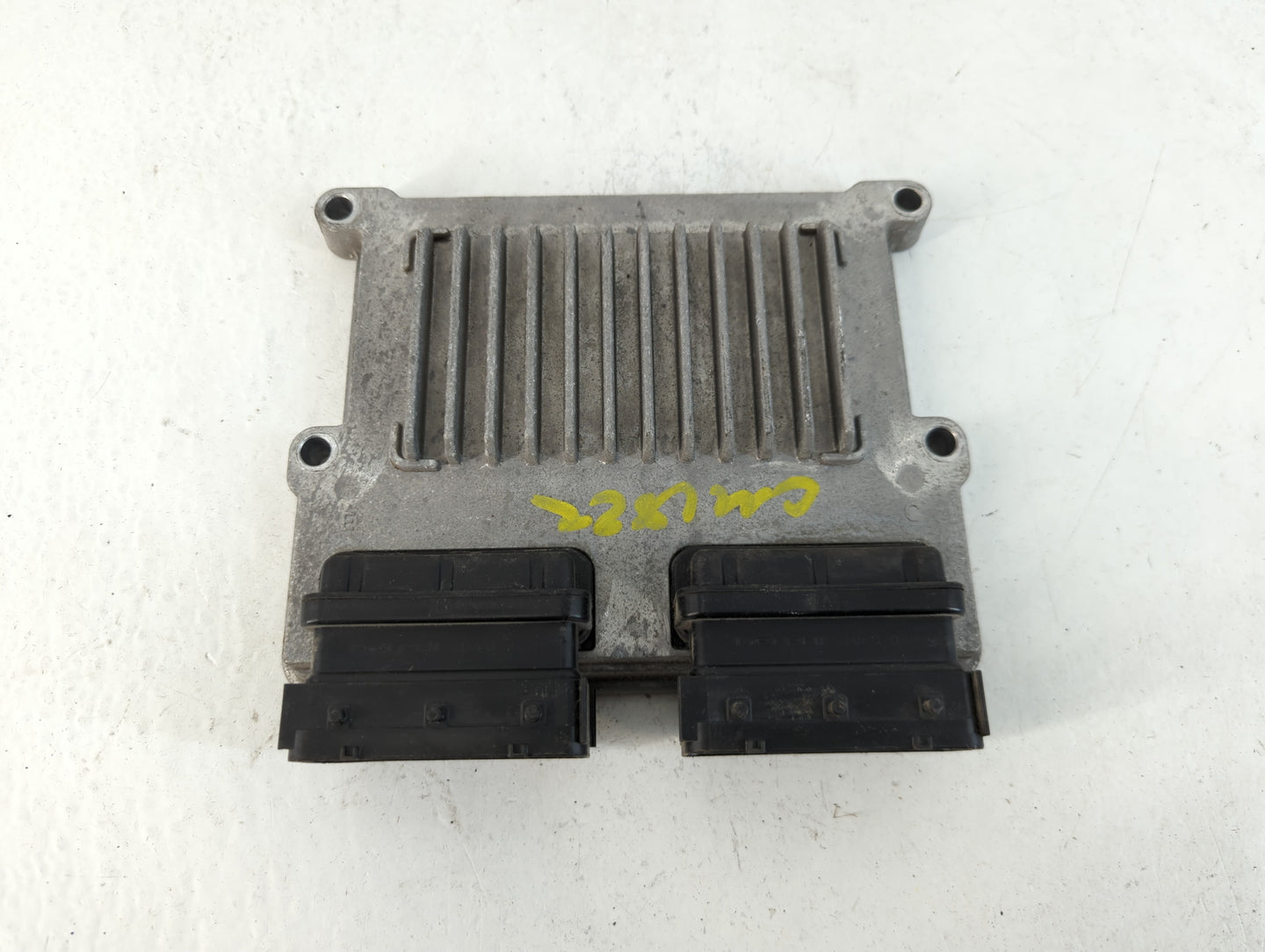 2016-2018 Kia Sorento PCM Engine Control Computer ECU ECM PCU OEM P/N:39111-3CWN0 Fits Fits 2016 2017 2018 OEM Used Auto Par