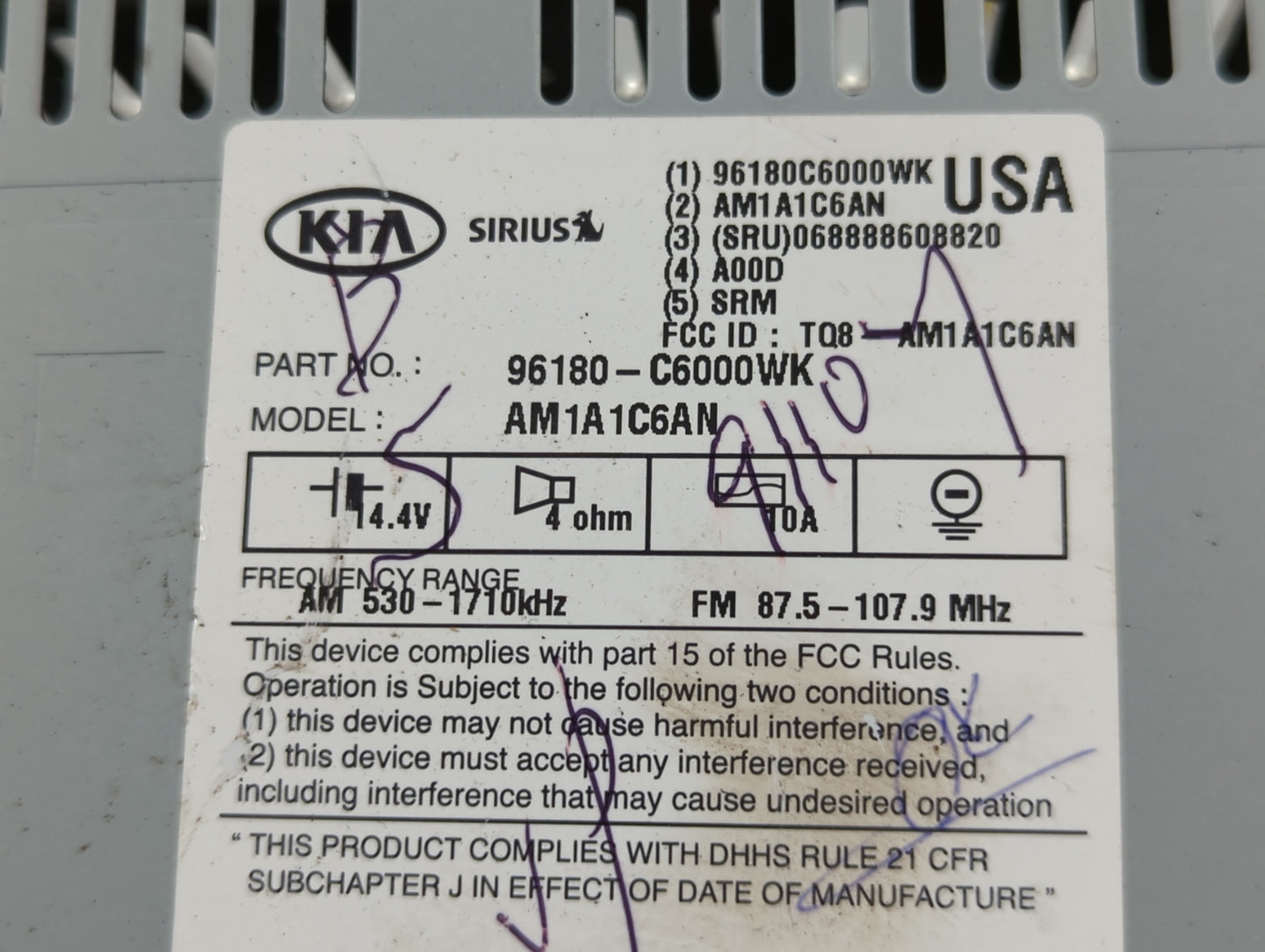 2016-2018 Kia Sorento Radio AM FM Cd Player Receiver Replacement P/N:96180-C6000WK Fits Fits 2016 2017 2018 OEM Used Auto Pa