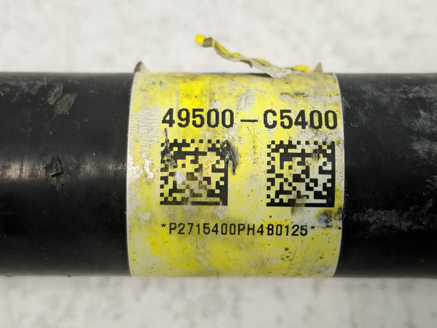 2016-2018 Kia Sorento Axle Shaft Front Driver Cv C/v - Oemusedautoparts1.com