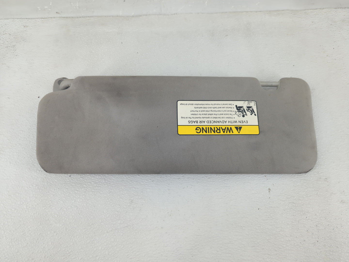 2016-2020 Kia Sorento Sun Visor Shade Replacement Passenger Right Mirror Fits Fits 2016 2017 2018 2019 2020 OEM Used Auto Pa