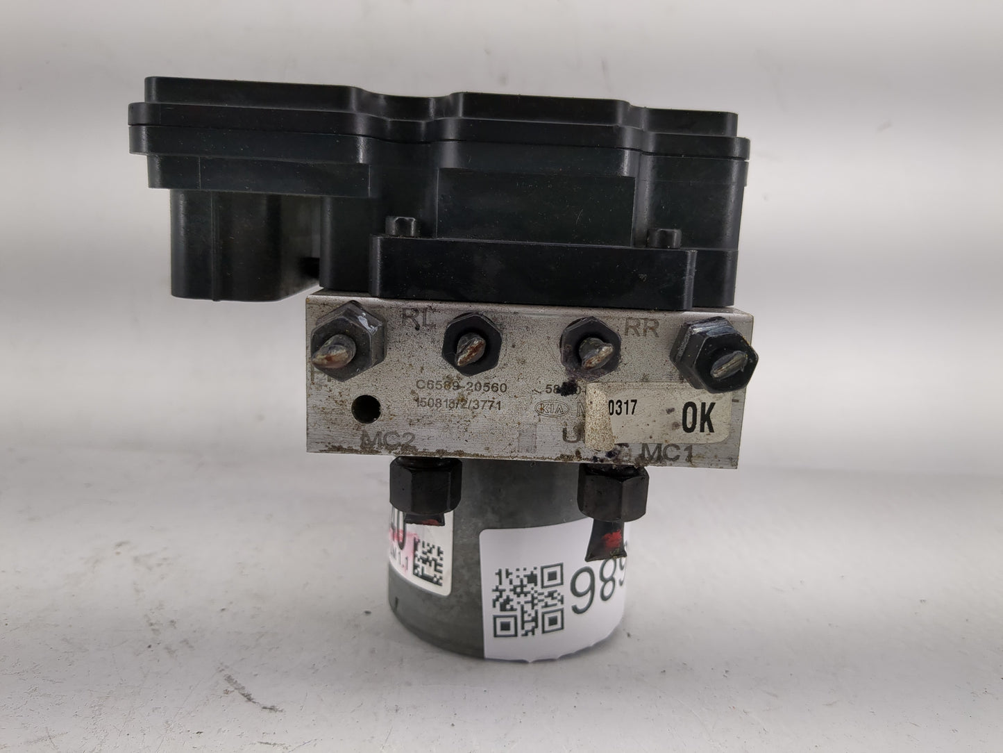2016-2018 Kia Sorento ABS Pump Control Module Replacement P/N:58900-C6840 Fits Fits 2016 2017 2018 OEM Used Auto Parts - Oem