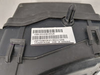 2016-2018 Kia Sorento Fusebox Fuse Box Panel Relay Module P/N:VS91200C Fits Fits 2016 2017 2018 OEM Used Auto Parts - Oemuse