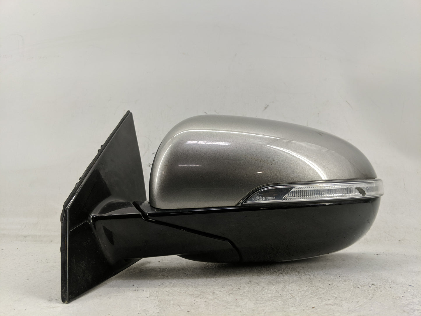 2016-2020 Kia Sorento Side Mirror Replacement Driver Left View Door Mirror Fits Fits 2016 2017 2018 2019 2020 OEM Used Auto 