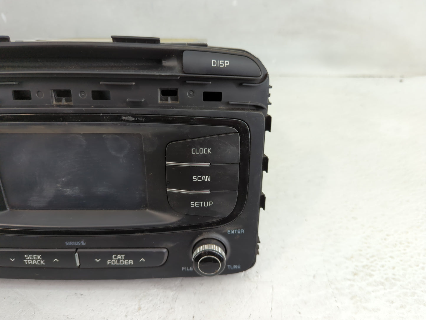 2016 Kia Sorento Radio AM FM Cd Player Receiver Replacement P/N:CQ-FJ25E4UMB Fits OEM Used Auto Parts - Oemusedautoparts1.co