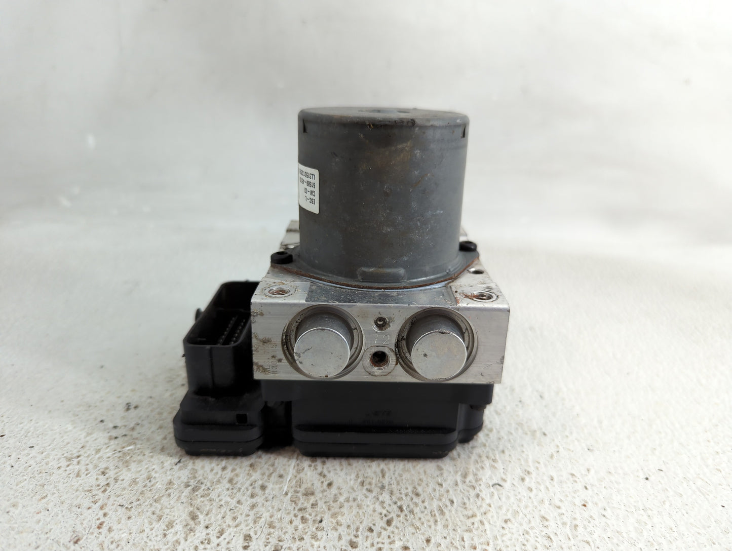 2016-2018 Kia Sorento ABS Pump Control Module Replacement P/N:58900-C6840 Fits Fits 2016 2017 2018 OEM Used Auto Parts - Oem