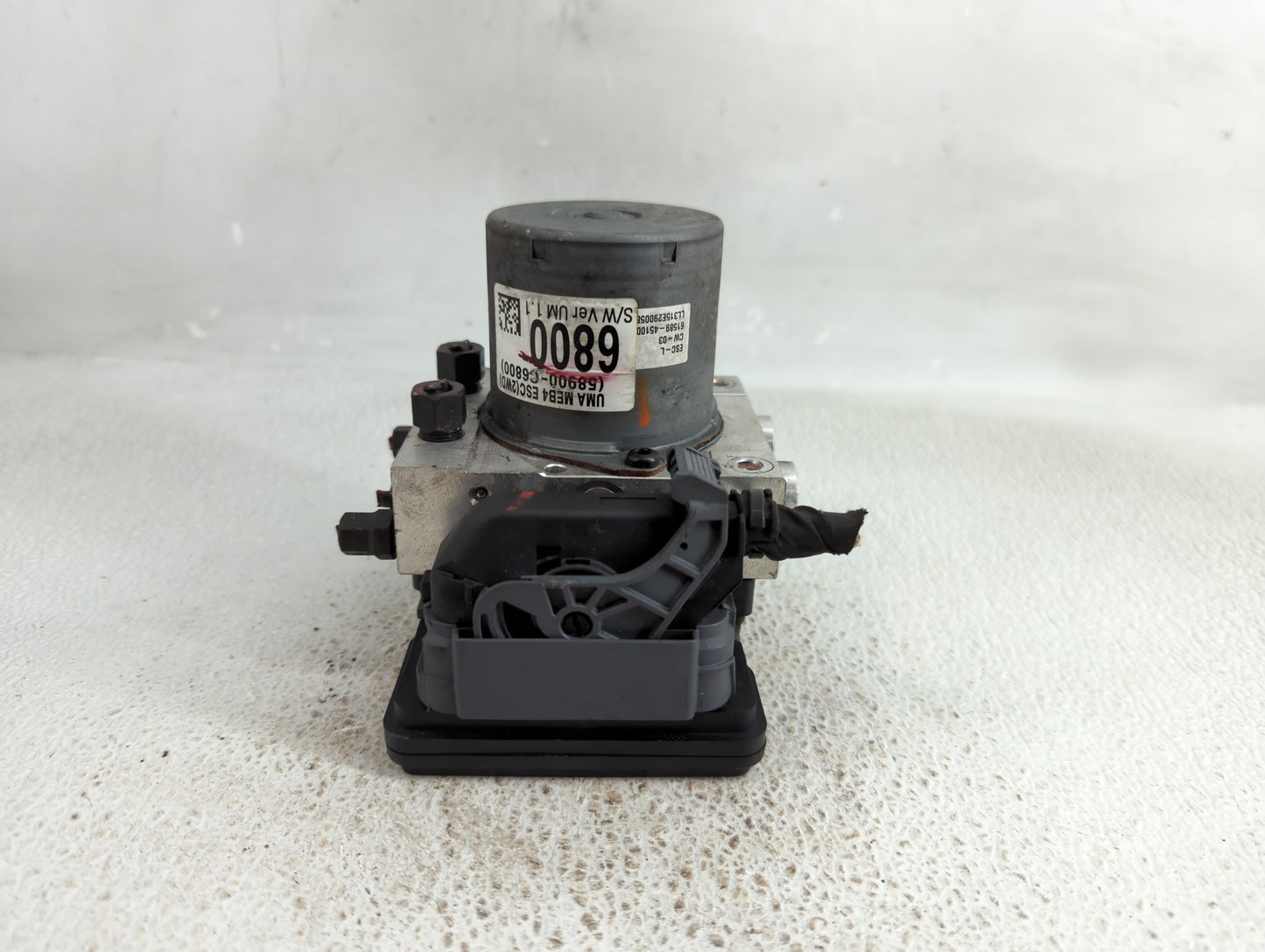 2016-2018 Kia Sorento ABS Pump Control Module Replacement P/N:58900-C6800 Fits Fits 2016 2017 2018 OEM Used Auto Parts - Oem