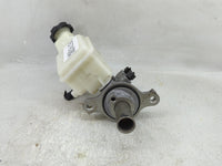 2016-2020 Kia Sorento Brake Master Cylinder - Oemusedautoparts1.com