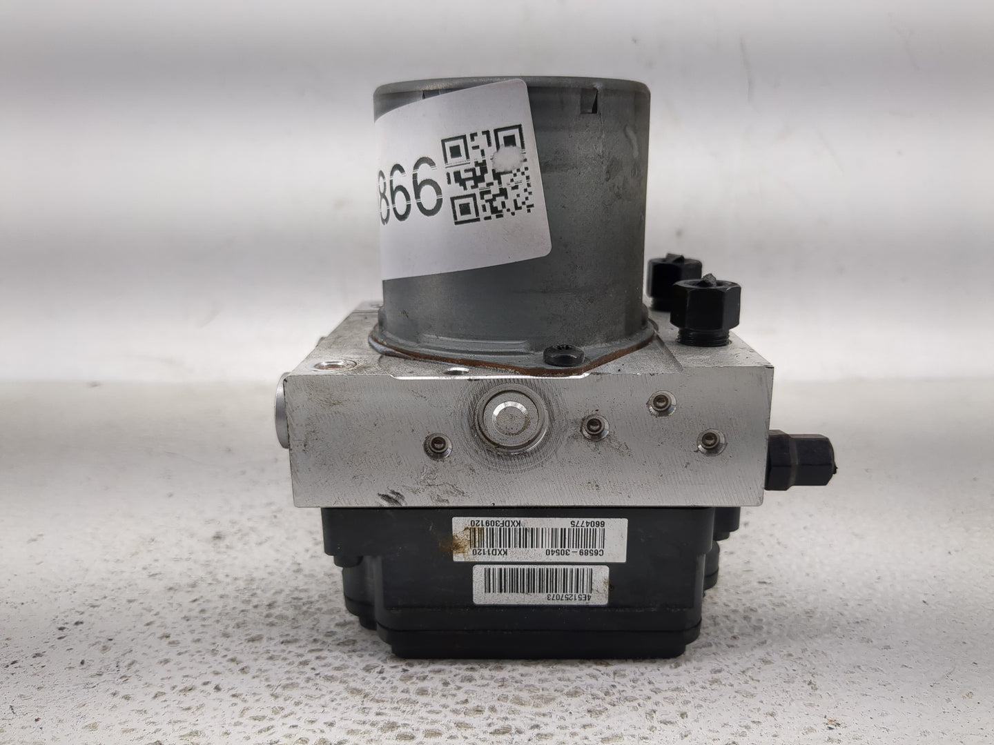 2016-2018 Kia Sorento ABS Pump Control Module Replacement P/N:61589-45100 58900-C6800 Fits Fits 2016 2017 2018 OEM Used Auto