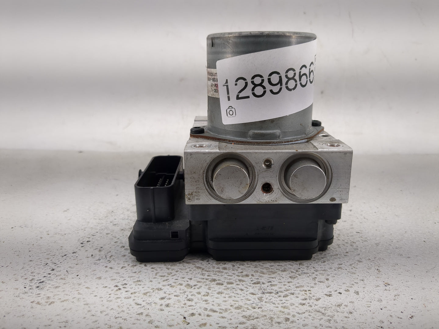 2016-2018 Kia Sorento ABS Pump Control Module Replacement P/N:61589-45100 58900-C6800 Fits Fits 2016 2017 2018 OEM Used Auto