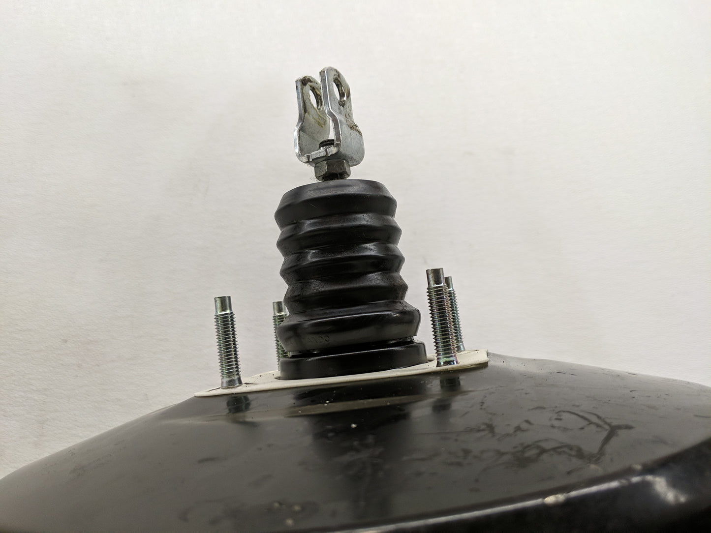 2016-2020 Kia Sorento Power Brake Booster Oem 1299524 - Oemusedautoparts1.com