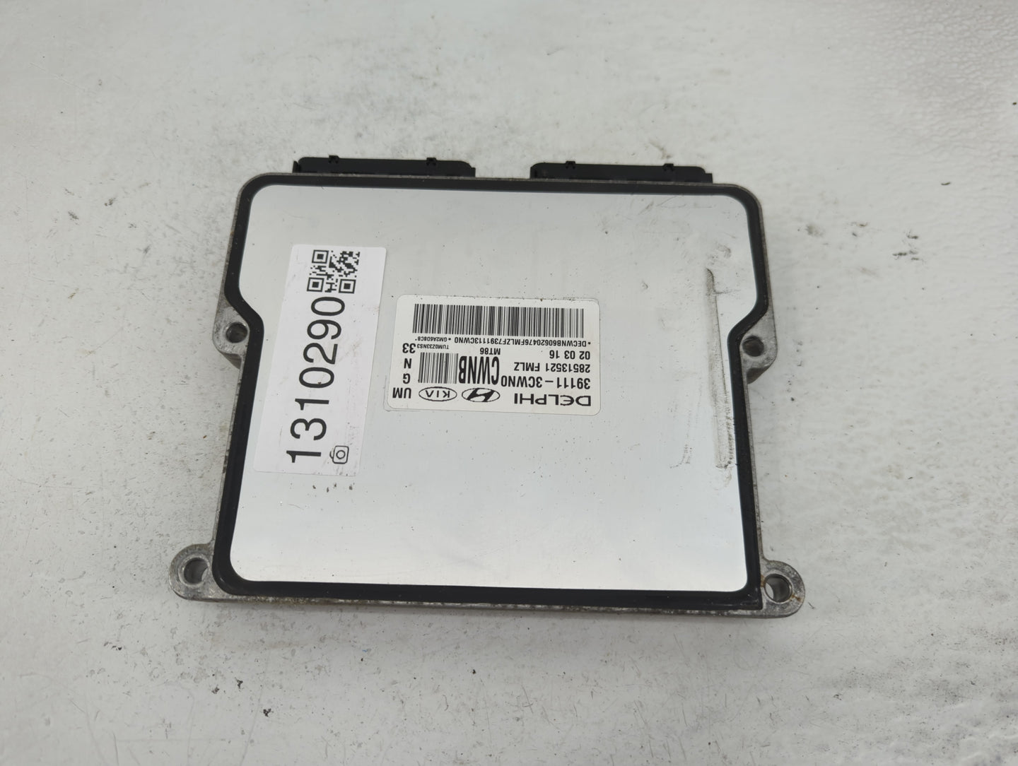 2016-2018 Kia Sorento PCM Engine Control Computer ECU ECM PCU OEM P/N:28513521 39111-3CWN0 Fits Fits 2016 2017 2018 OEM Used