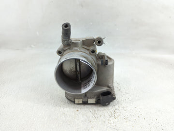 2016-2020 Kia Sorento Throttle Body P/N:35100-2G600 0 280 750 618 Fits Fits 2015 2016 2017 2018 2019 2020 2021 OEM Used Auto