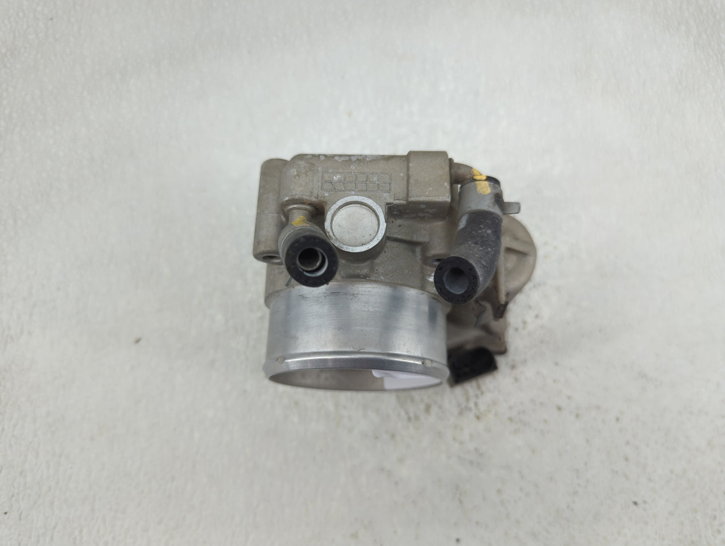 2016-2020 Kia Sorento Throttle Body P/N:35100-2G600 0 280 750 618 Fits Fits 2015 2016 2017 2018 2019 2020 2021 OEM Used Auto