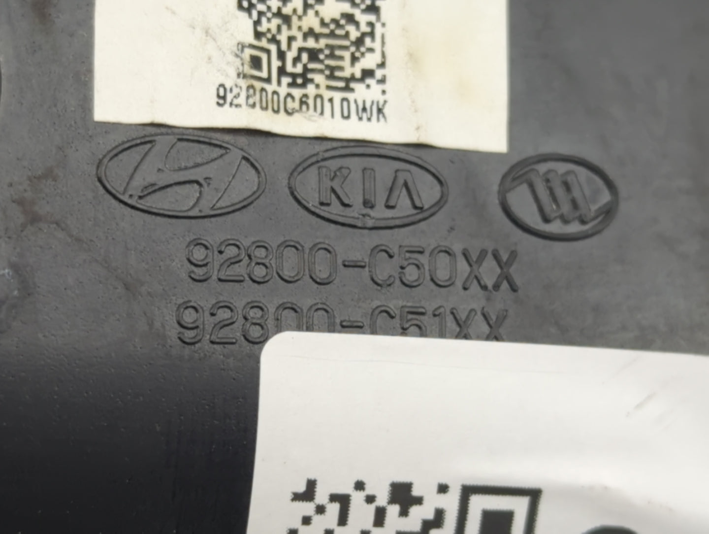 2016 Kia Sorento Overhead Roof Console - Oemusedautoparts1.com