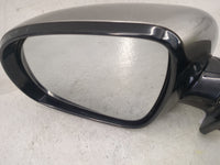 2016 Kia Sorento Driver Side View Mirror - Left Door Mirror OEM Used - Oemusedautoparts1.com