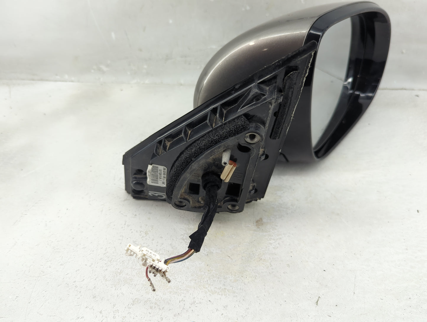 2016-2020 Kia Sorento Passenger Side View Mirror - Right Door Mirror OEM Used - Oemusedautoparts1.com