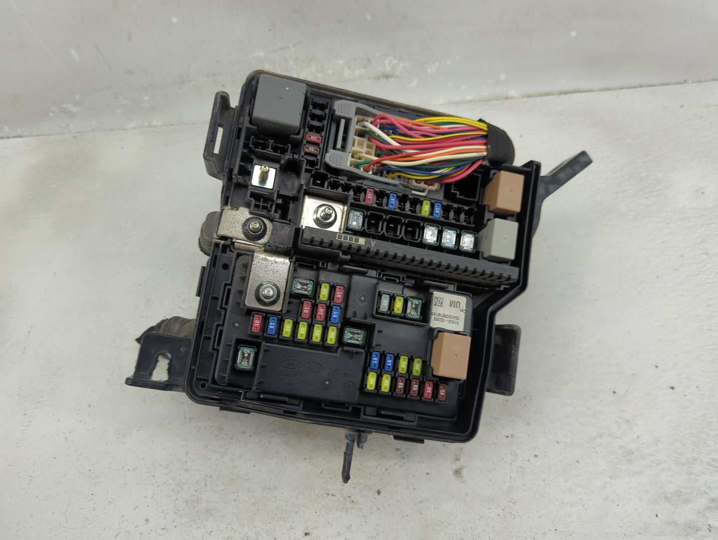 2016-2018 Kia Sorento Fusebox Fuse Box Panel Relay Module P/N:91941-C6020 Fits Fits 2016 2017 2018 OEM Used Auto Parts - Oem