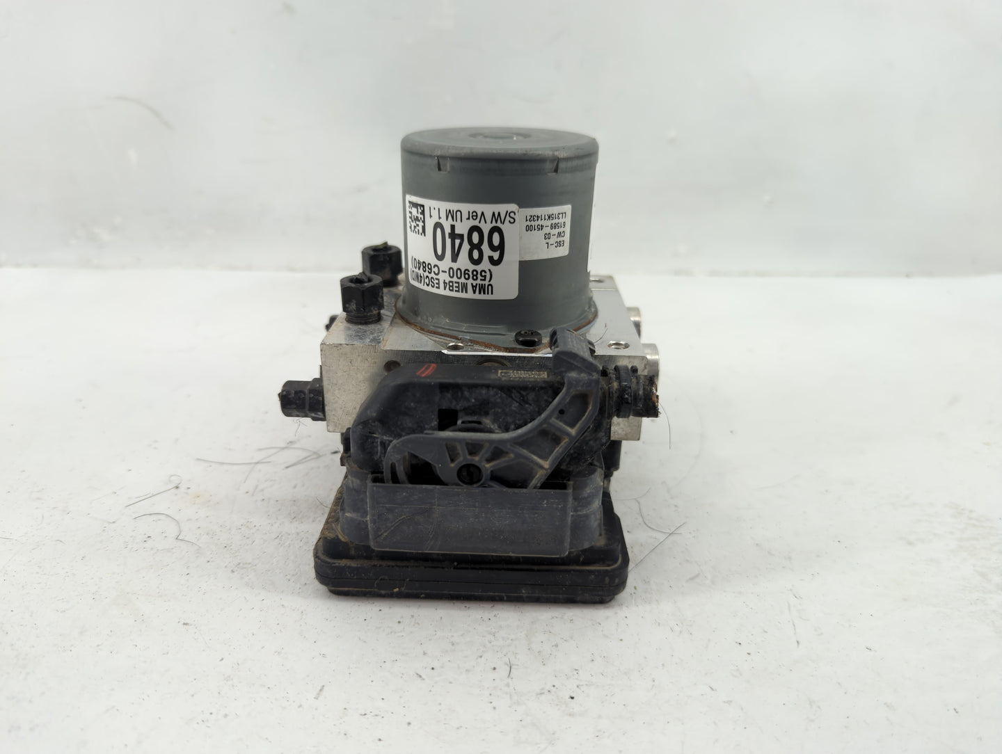 2016-2018 Kia Sorento ABS Pump Control Module Replacement P/N:58900-C6840 Fits Fits 2016 2017 2018 OEM Used Auto Parts - Oem