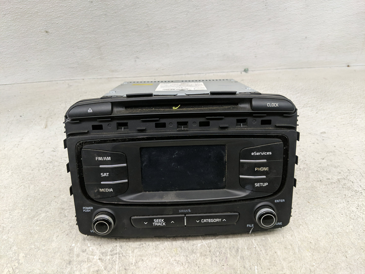 2016-2018 Kia Sorento Radio AM FM Cd Player Receiver Replacement P/N:96180-C6000WK Fits Fits 2016 2017 2018 OEM Used Auto Pa