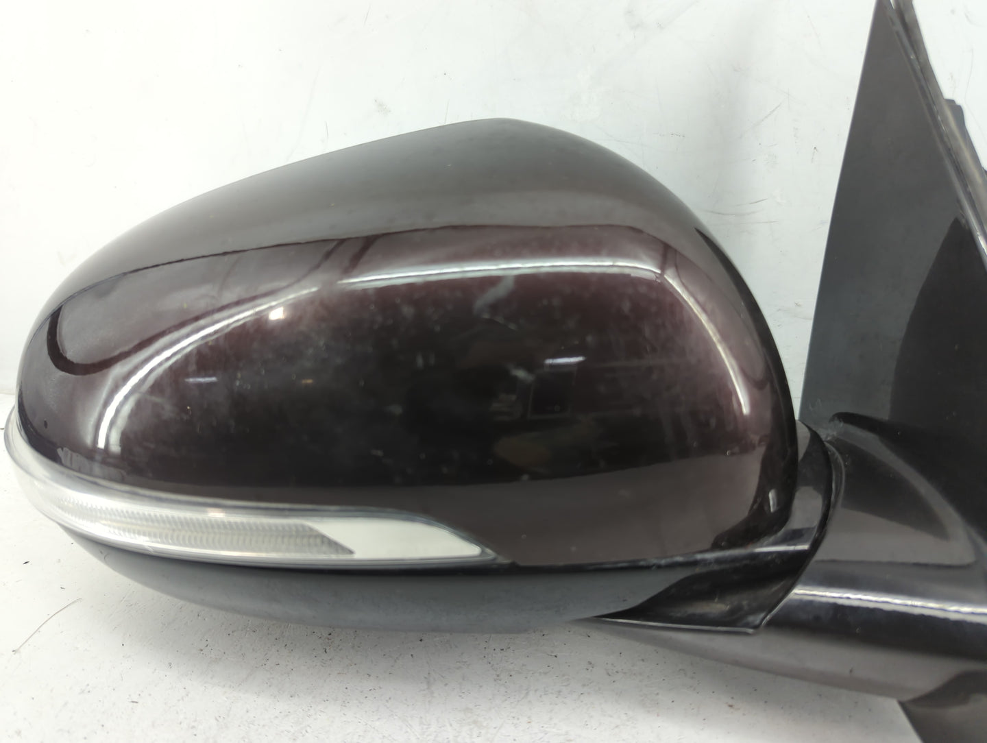 2016-2020 Kia Sorento Passenger Side View Mirror - Right Door Mirror OEM Used - Oemusedautoparts1.com