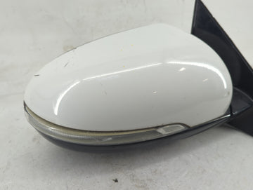 2016-2020 Kia Sorento Passenger Side View Mirror - Right Door Mirror OEM Used