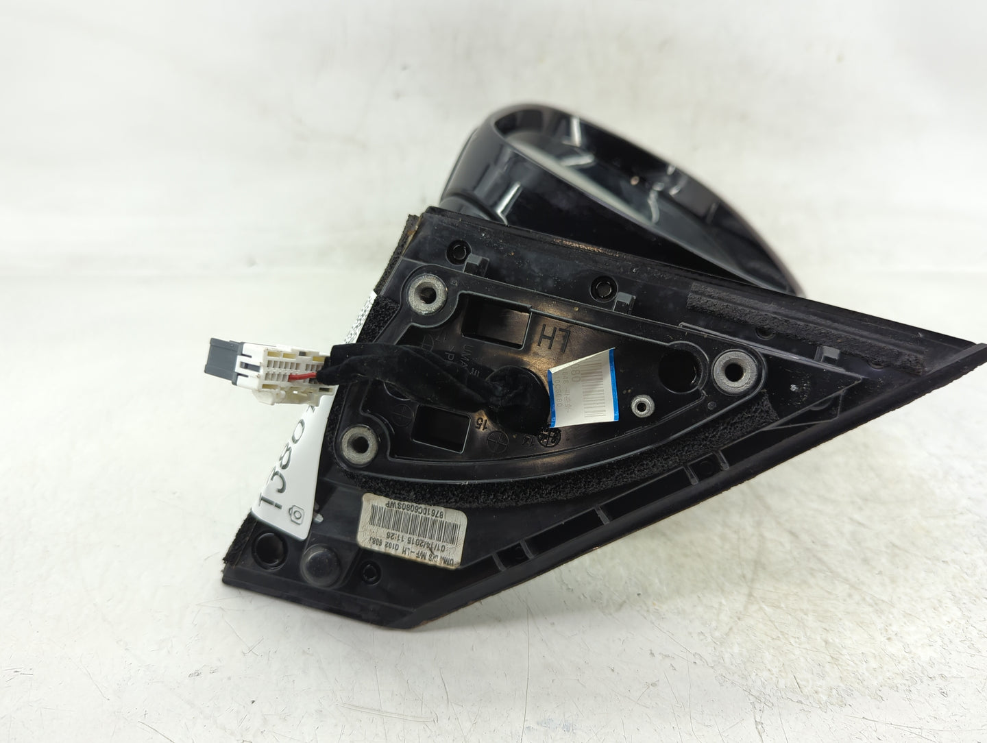 2016-2020 Kia Sorento Driver Side View Mirror - Left Door Mirror OEM Used - Oemusedautoparts1.com