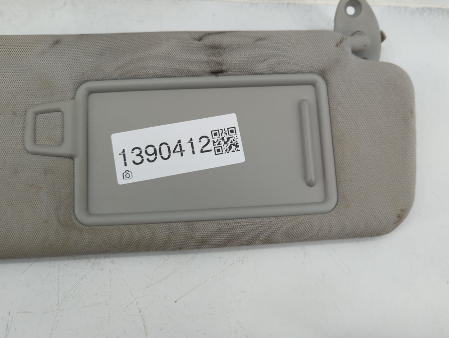 2016-2020 Kia Sorento Sun Visor Shade Replacement Passenger Right Mirror Fits Fits 2016 2017 2018 2019 2020 OEM Used Auto Pa