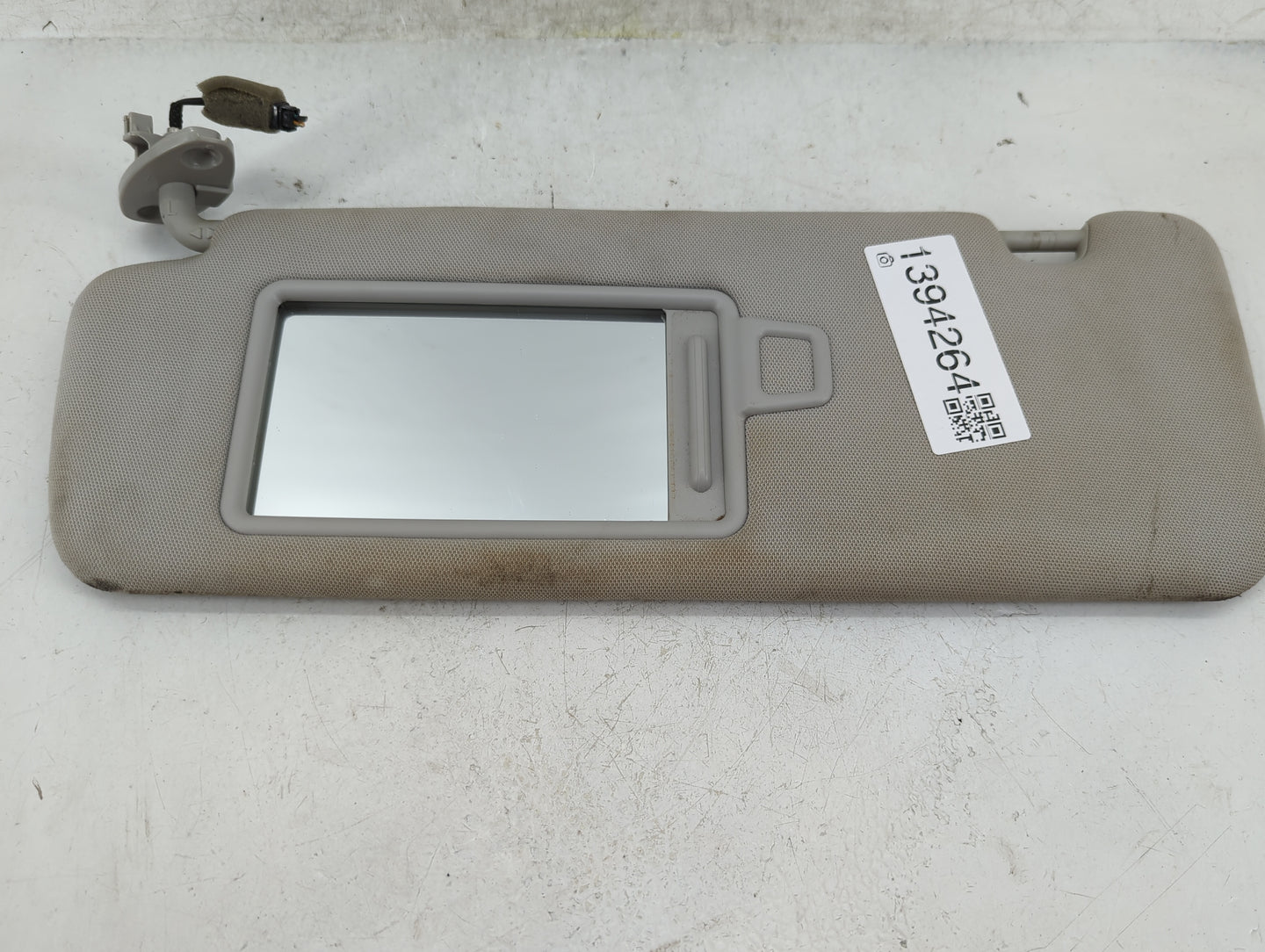 2016-2020 Kia Sorento Sun Visor Shade Replacement Driver Left Mirror Fits Fits 2016 2017 2018 2019 2020 OEM Used Auto Parts 