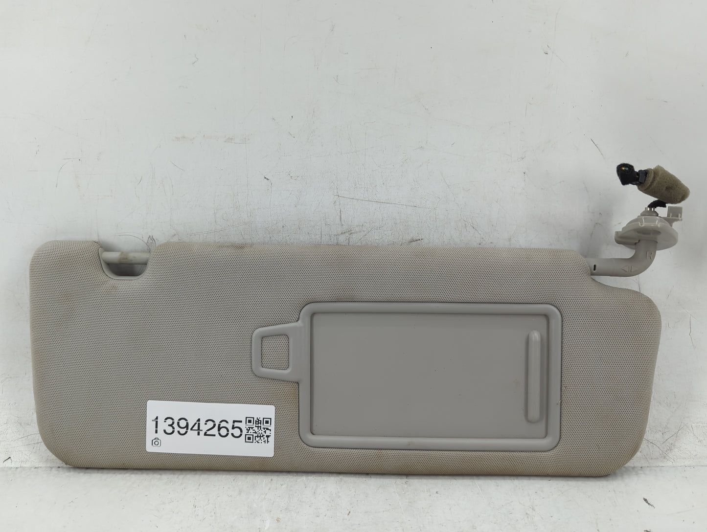 2016-2020 Kia Sorento Sun Visor Shade Replacement Passenger Right Mirror Fits Fits 2016 2017 2018 2019 2020 OEM Used Auto Pa
