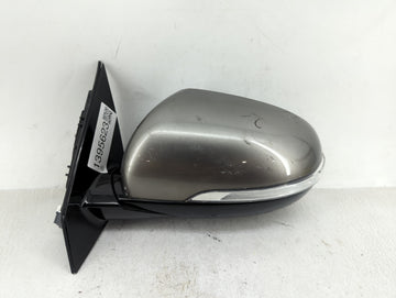 2016-2020 Kia Sorento Driver Side View Mirror - Left Door Mirror OEM Used - Oemusedautoparts1.com