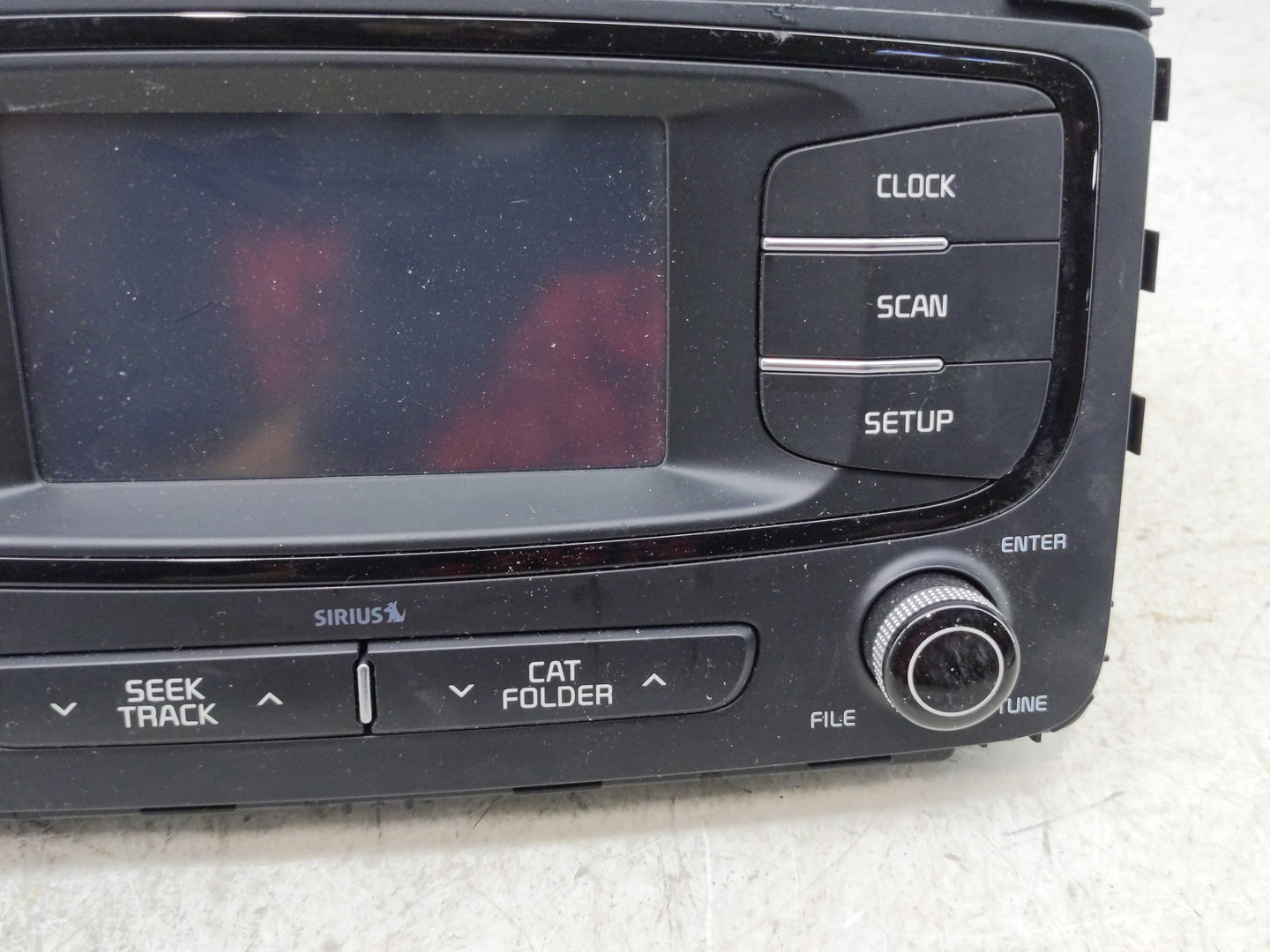 2016 Kia Sorento Radio AM FM Cd Player Receiver Replacement P/N:96180-C6000WK Fits OEM Used Auto Parts - Oemusedautoparts1.c