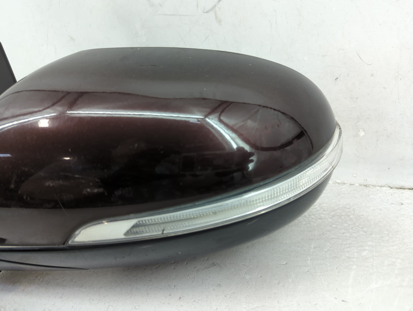 2016-2020 Kia Sorento Driver Side View Mirror - Left Door Mirror OEM Used - Oemusedautoparts1.com