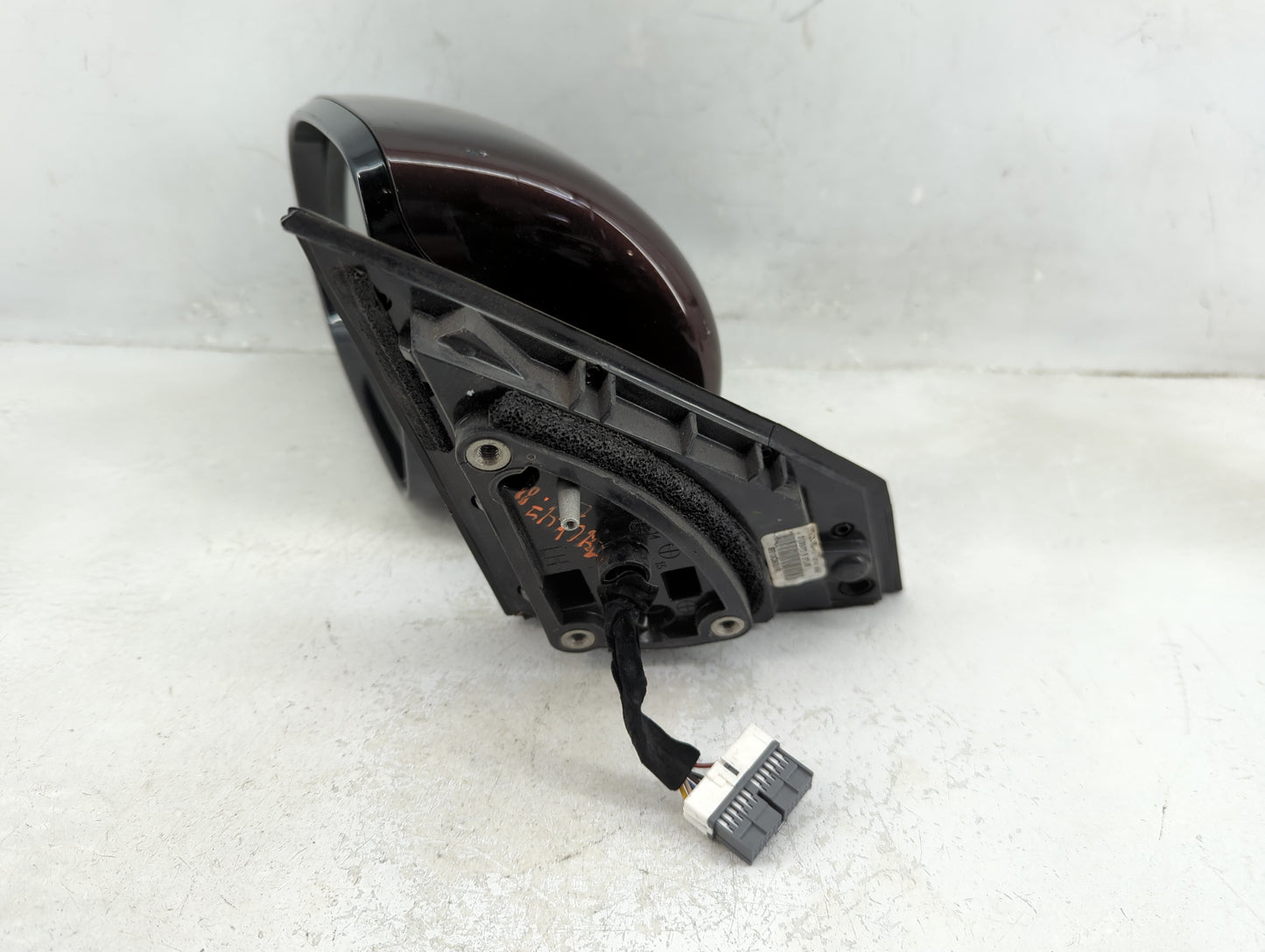 2016-2020 Kia Sorento Driver Side View Mirror - Left Door Mirror OEM Used - Oemusedautoparts1.com