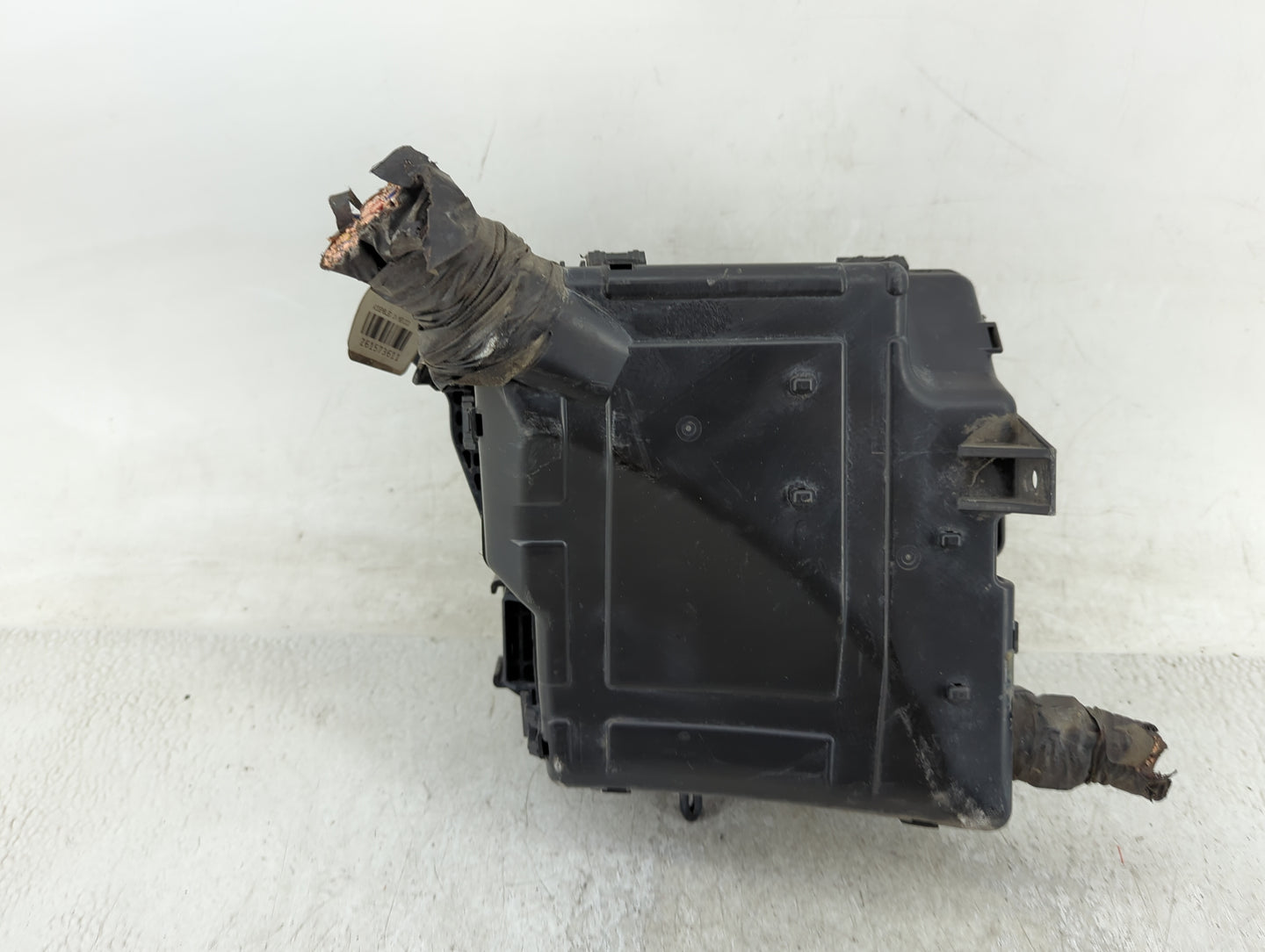 2016-2018 Kia Sorento Fusebox Fuse Box Panel Relay Module P/N:91200C6040 Fits Fits 2016 2017 2018 OEM Used Auto Parts - Oemu