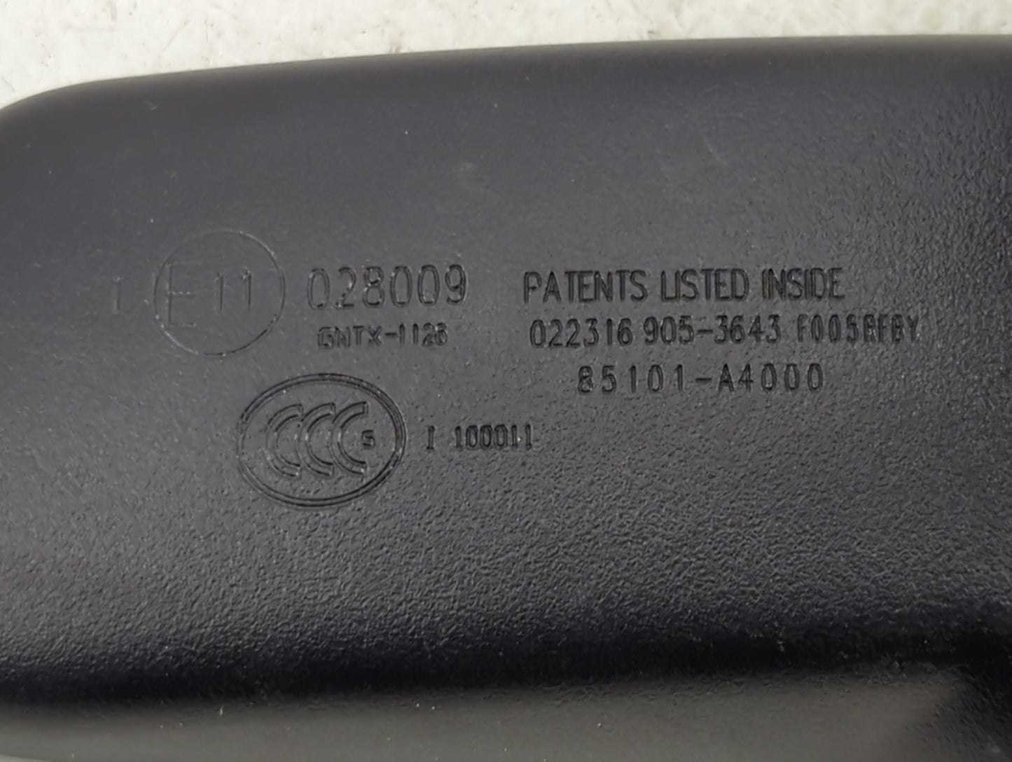 2016-2020 Kia Sorento Interior Rear View Mirror Replacement OEM P/N:85101-A4000 Fits OEM Used Auto Parts - Oemusedautoparts1