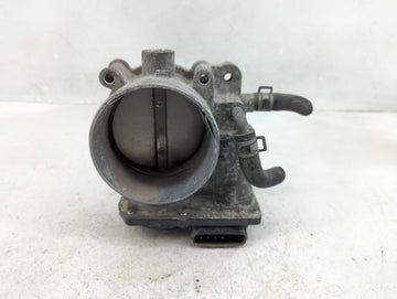 2014-2018 Kia Sorento Throttle Body P/N:35100-3CAA0 Fits Fits 2012 2013 2014 2015 2016 2017 2018 OEM Used Auto Parts - Oemus