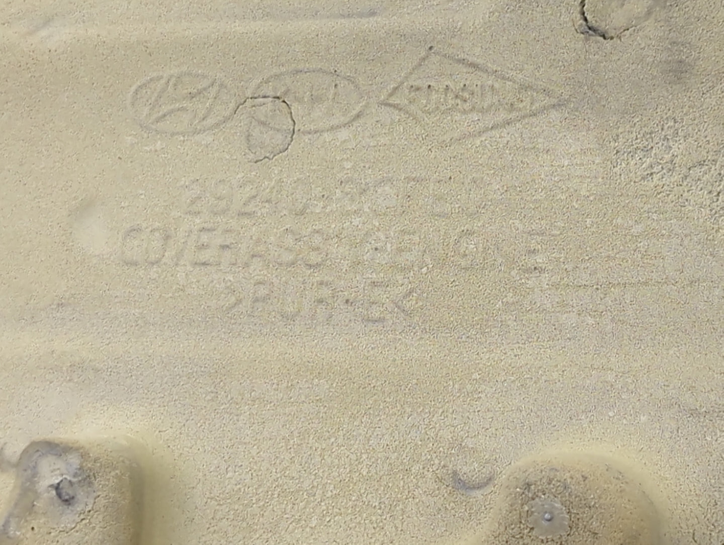 2016 Kia Sorento Engine Cover - Oemusedautoparts1.com