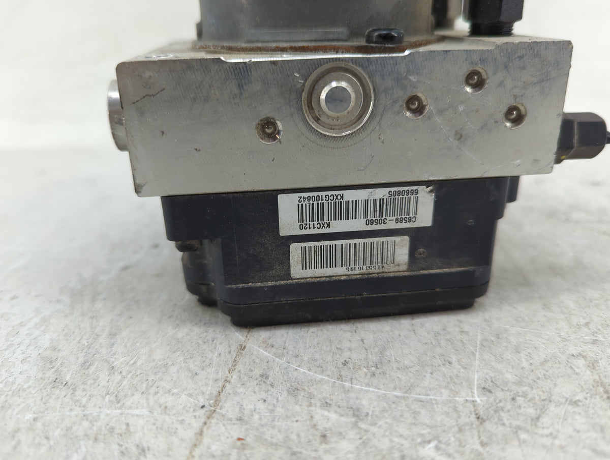 2016-2018 Kia Sorento Anti-Lock Brake ABS Pump Module Actuator OEM P/N:58900-C6840 Fits Fits 2016 2017 2018 OEM Used Auto Pa